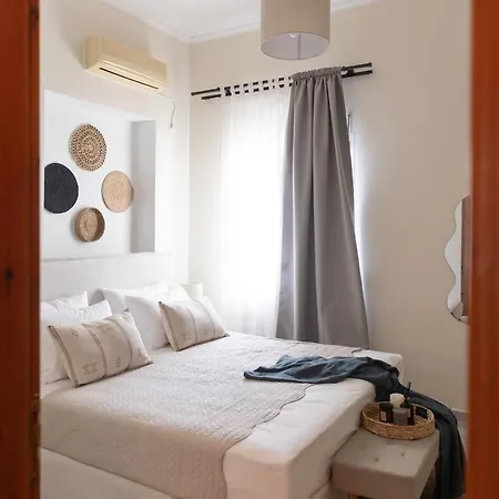 Aurelia In The Heart Of Chania By 8essentially * 하니아