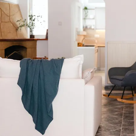 Aurelia In The Heart Of Chania By 8essentially Daire